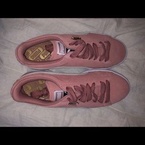 pink suede pumas
